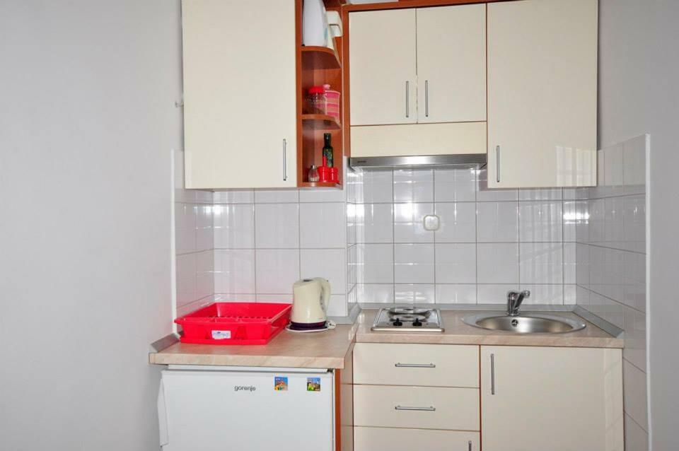 Apartments Franic Ploce  Exterior photo